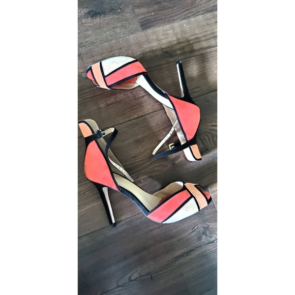 High heeled sandals - Picture 2 of 3